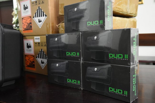 Із Луцька передали військовим дрони та електроніку