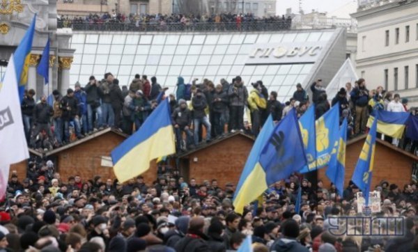Євромайдан повернувся на Майдан Незалежності. ФОТО