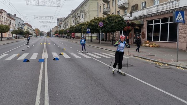 У Луцьку відбулися перші в Україні змагання з вуличного біатлону. ФОТО