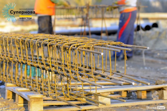Звіт з будівництва ЖК «Супернова»: у четвертому будинку встановлюють вікна*