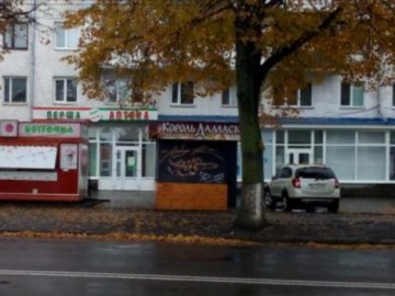 У Луцьку вдруге знесуть горезвісний кіоск з шаурмою