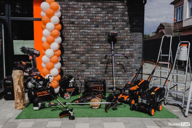 У Луцьку на Львівській відкрили новий «Dnipro-M». ФОТО*