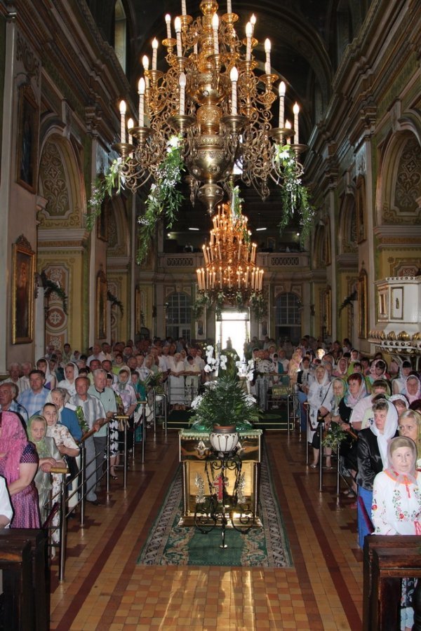 У Луцьку відсвяткували Трійцю. ФОТО