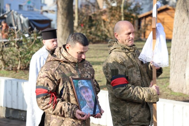 Луцька громада попрощалася з двома Героями — Олександром Турочеком та Олегом Гайдуковим