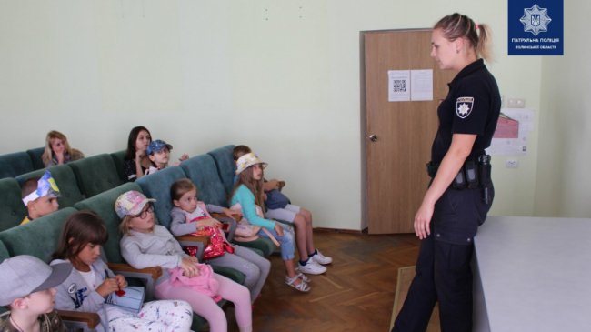 У луцьких патрульних гостювала дітвора. ФОТО