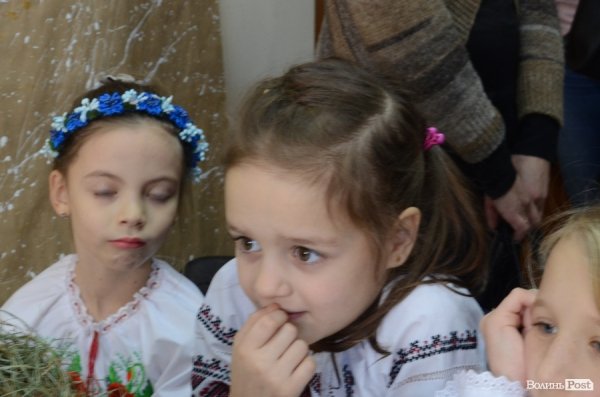 У Луцьку відчинилась «Різдвяна майстерня». ФОТО