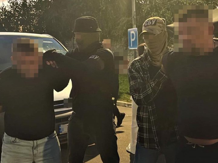 На Волині двоє чоловіків за 12 тисяч доларів пропонували військовозобов'язаним  різні варіанти ухилення від мобілізації