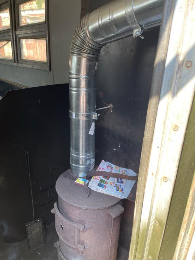 Комунальники з Волині передали військовим автомобіль-майстерню. ФОТО