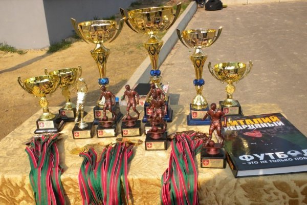 У Луцьку македонець нагородив юних «зірок» футболу. ФОТО