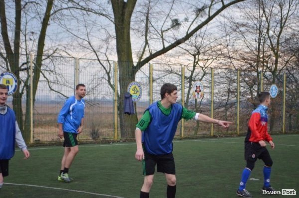 Футбол «Гузь vs Парасюк» – «перемогла дружба»