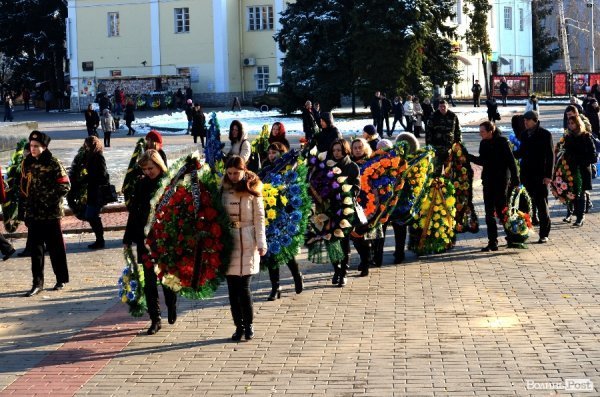 Луцьк провів в останню путь Героя АТО Валерія Марцинюка. ФОТО 