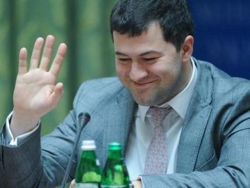 У лікарні триває затримання Насірова