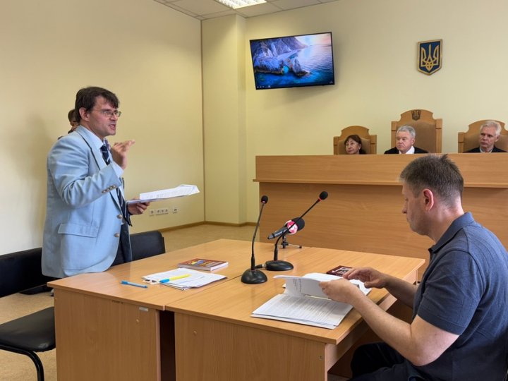 Громада УПЦ МП сьогодні програла ще один суд за Успенський собор у Володимирі: коли виселення?