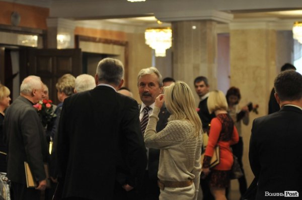 У Луцьку нагороджували працівників телебачення, радіо і зв’язку. ФОТО