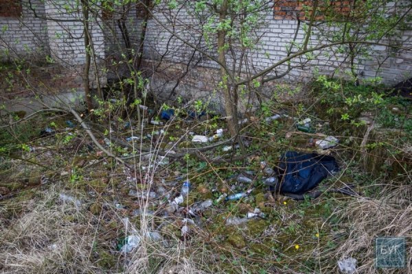 У Нововолинську закинутий дитячий садок став притоном для наркоманів. ФОТО