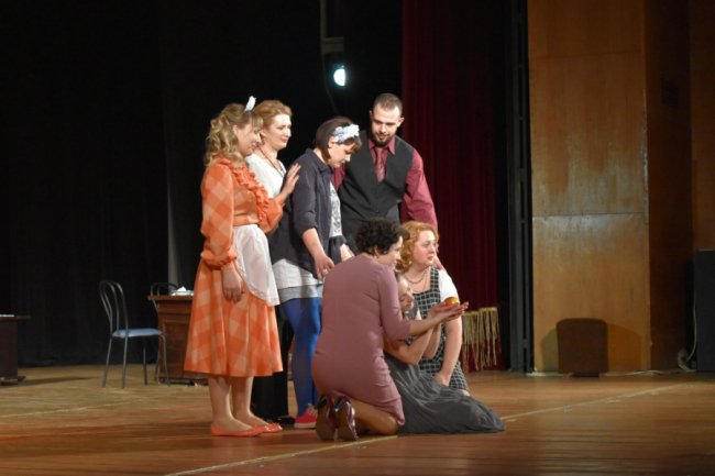 «Та, яка створила диво»:  мами особливих діток виступали на великій сцені. ФОТО