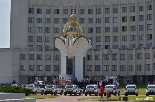 Волинські «шерифи» отримали 25 службових позашляховиків. ФОТО