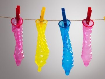 У Президента просять безкоштовні презервативи
