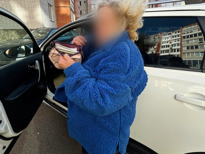 У Луцьку спіймали п'янючу водійку: алкоголь у 14 разів перевищував норму