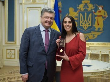 Порошенко присвоїв Джамалі звання «Народна артистка України»