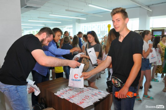 У луцькому «Промені» влаштували свято для дітей. ФОТО