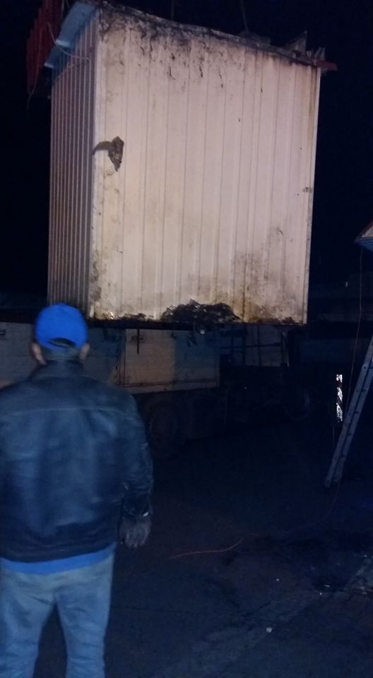 Демонтаж кіосків на автостанції: муніципалів підвела техніка. ФОТО