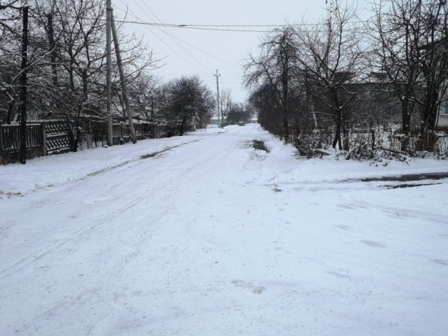 Не посипане жодне перехрестя, - волиняни нарікають на засніжені вулиці. ФОТО