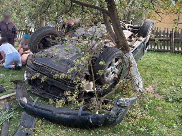 На Волині перекинулось авто: 18-річний пасажир в реанімації, водій був п'яний