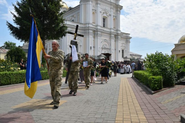 У Луцьку попрощалися із двома Героями. ФОТО