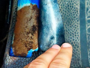 На Волині патрульні виявили автомобіль з пошкодженими номерами агрегатів