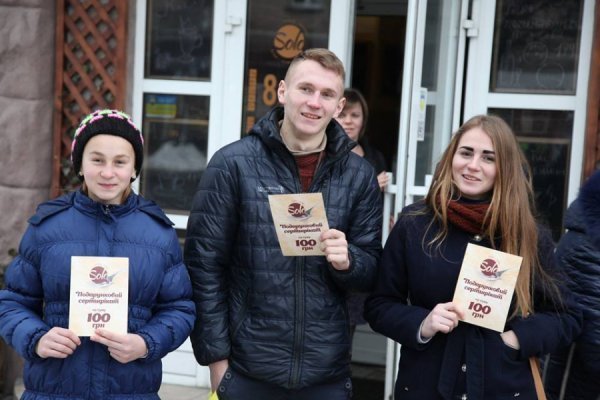 Родині Волинського Героя влаштували приємний сюрприз