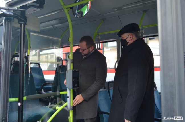 Чим особливі еко-автобуси, які курсуватимуть Луцьком з 1 грудня. ФОТО