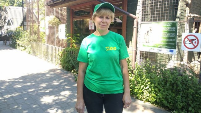 У Луцькому зоопарку працюють переселенці з Донеччини. ФОТО. ВІДЕО