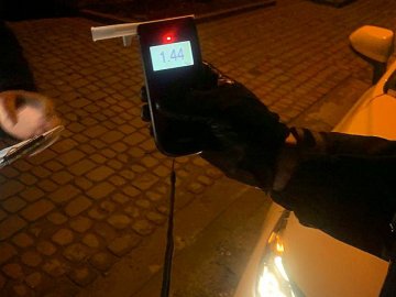 У Ковелі патрульні зупинили п'яного водія
