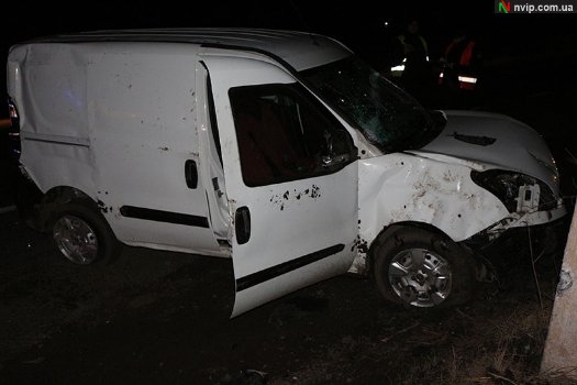 На Волині – аварія: постраждалих забирали дві «швидких». ФОТО. ВІДЕО