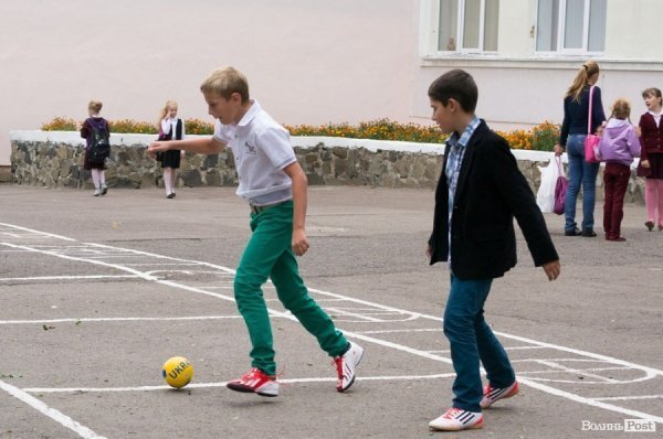 Шкільний сезон у Луцьку. ФОТО