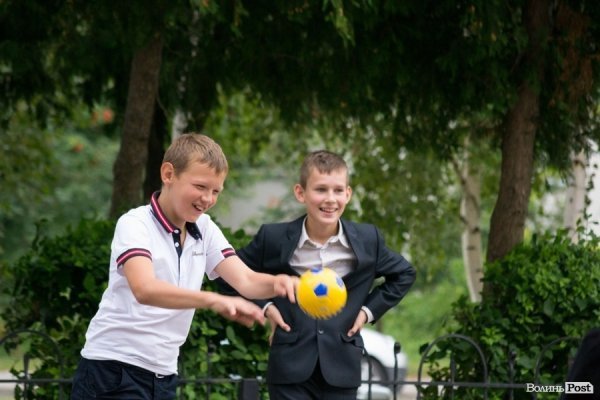 Шкільний сезон у Луцьку. ФОТО