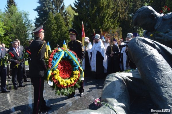 У Луцьку відзначили День пам'яті і примирення. ФОТО