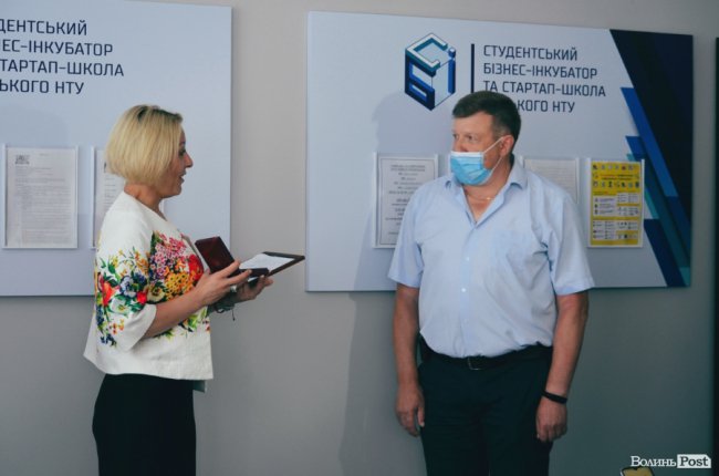 Президент присвоїв почесне звання викладачу з Луцька 