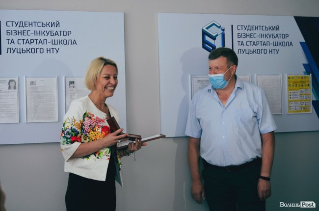 Президент присвоїв почесне звання викладачу з Луцька 