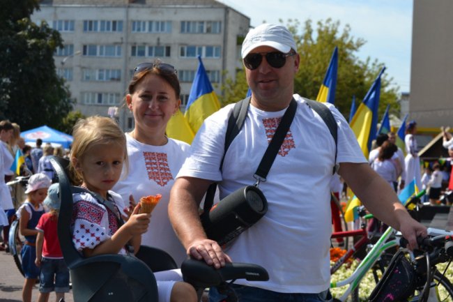 У Луцьку відбувся велопробіг до Дня Незалежності. ФОТО