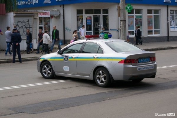 Янукович у Луцьку: засилля міліції і величезні затори. ФОТО