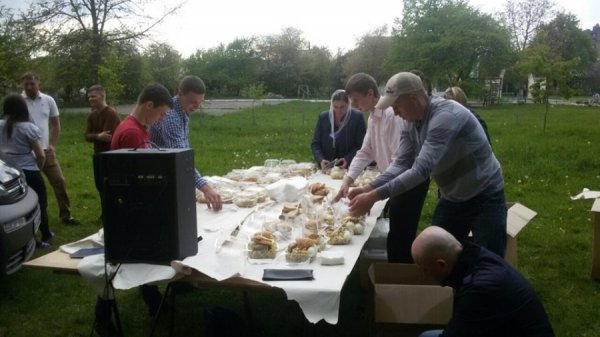 У Луцьку організовують харчування безпритульних. ФОТО