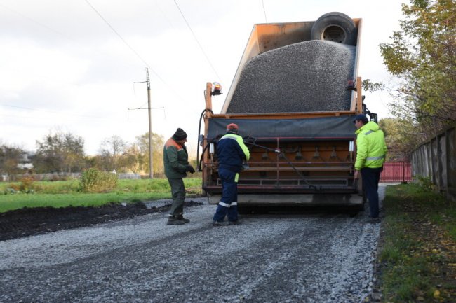 Соборності та Ківерцівська: розповіли, як проходить ремонт доріг та дворів у Луцьку. ФОТО