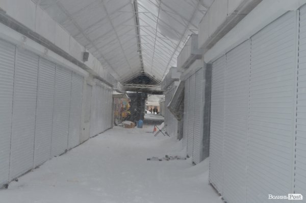 Луцькі ринки спорожніли. ФОТО