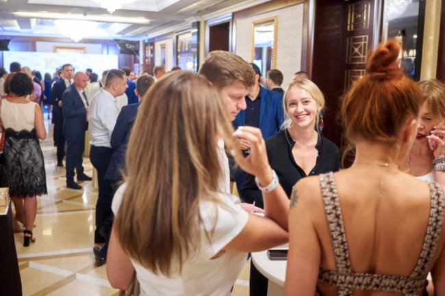 Найбільшій будівельній організації України - 10 років. Хто з волинян був на святкуванні? ФОТО*