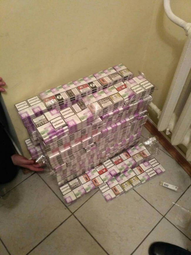 Контрабандні сигарети на Волині знайшли у міжнародному потязі