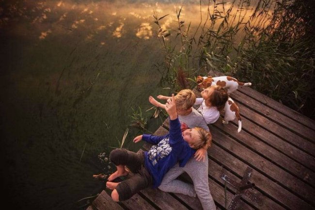Дитяче літо без ґаджетів та Інтернету у світлинах польського фотографа