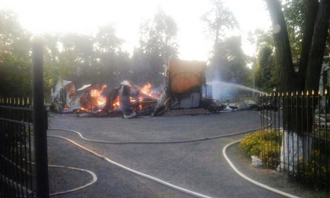 У Кривому Розі дотла згорів храм УПЦ (МП). ФОТО. ВІДЕО