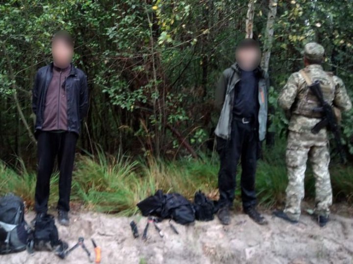 На Волині затримали двох чоловіків, які намагалися незаконно перетнути кордон